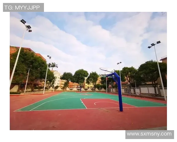 宝翠园内是否设有篮球场及相关运动设施的详细介绍